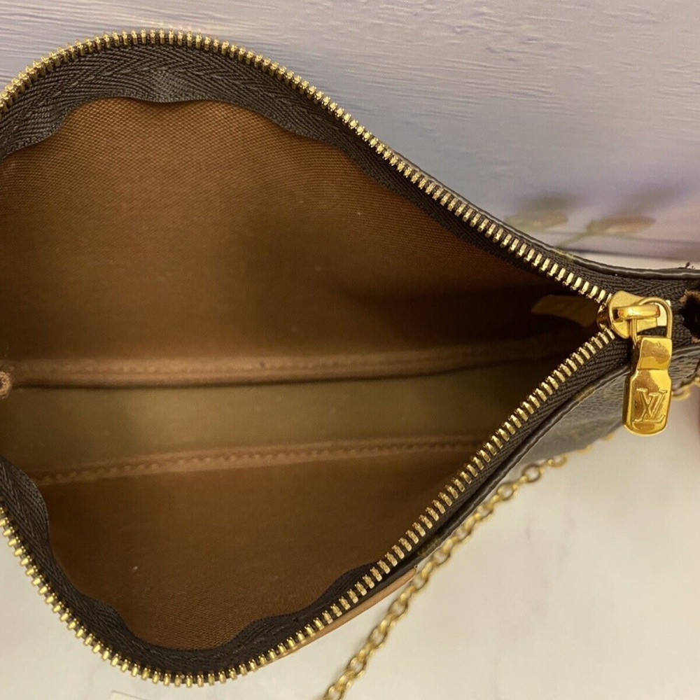Louis Vuitton Multi Pochette Accessoires Monogram Pink Clutch Crossbody - Picture 8 of 13